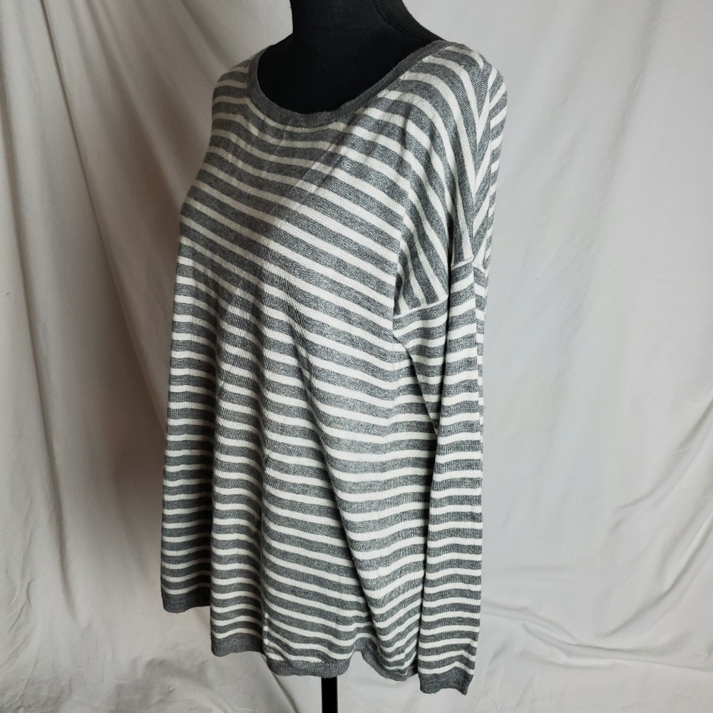 Joie Gray and White Striped Sweater Top Size Medium